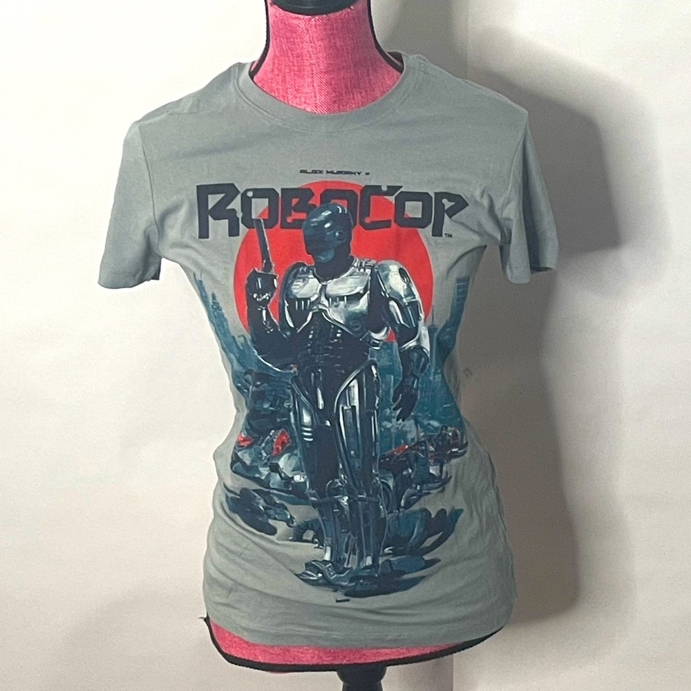 Alex Murphy’s Robocop movie action figure fitted women’s graphic t shirt Size L